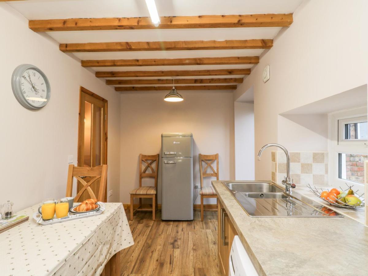 Barnaby Cottage Ярм Экстерьер фото